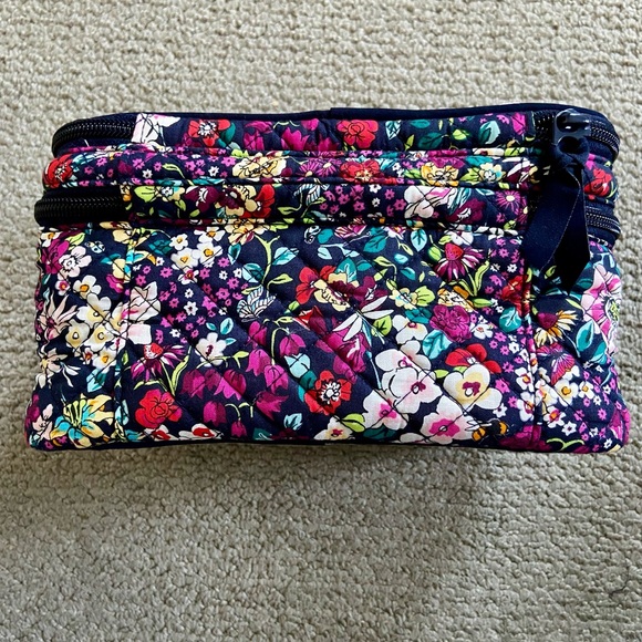 Vera Bradley Itsy Ditsy Floral Brush Up Cosmetic Case - Picture 5 of 15